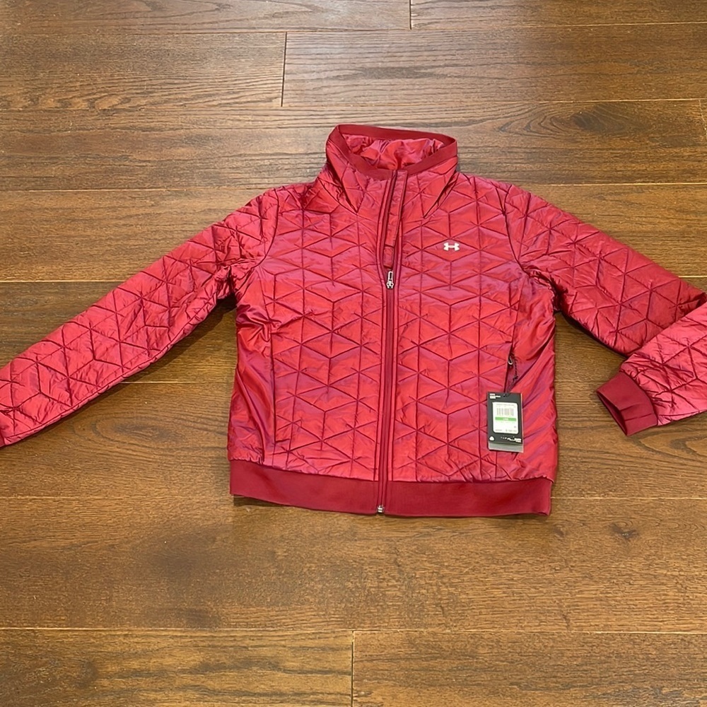 NWT Under Armour Red Women’s Lightweight Jacket Size Large